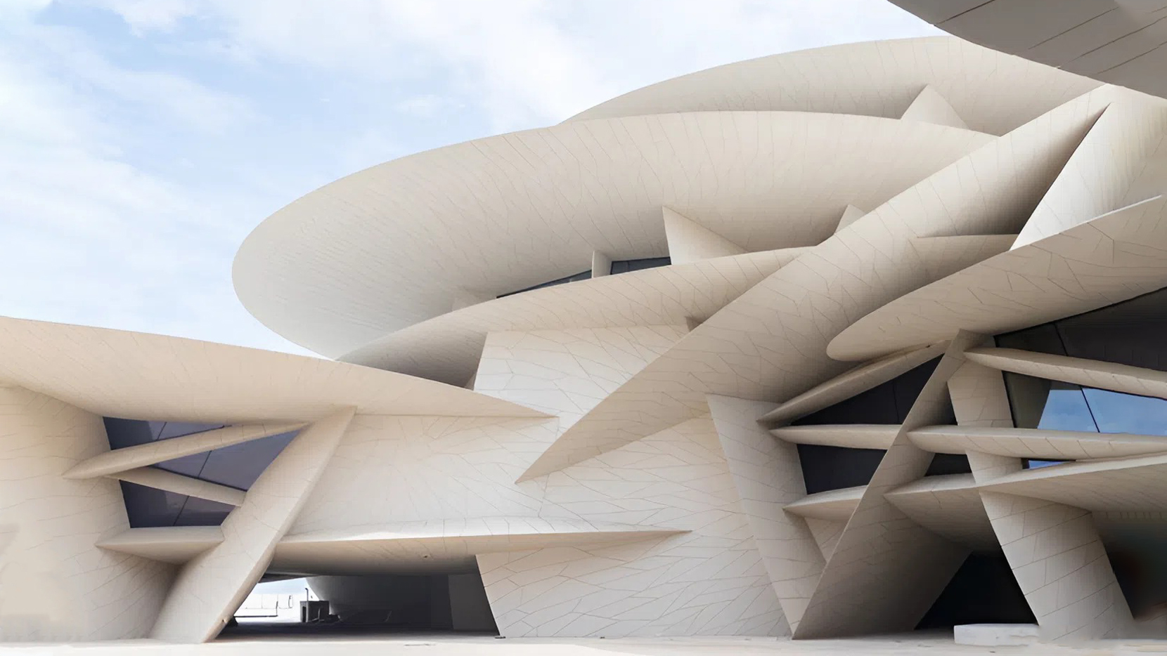 Бионика в архитектуре: чему нас научили термитники, листья и морские раковины.